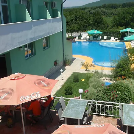 Ankor Hotel 2*